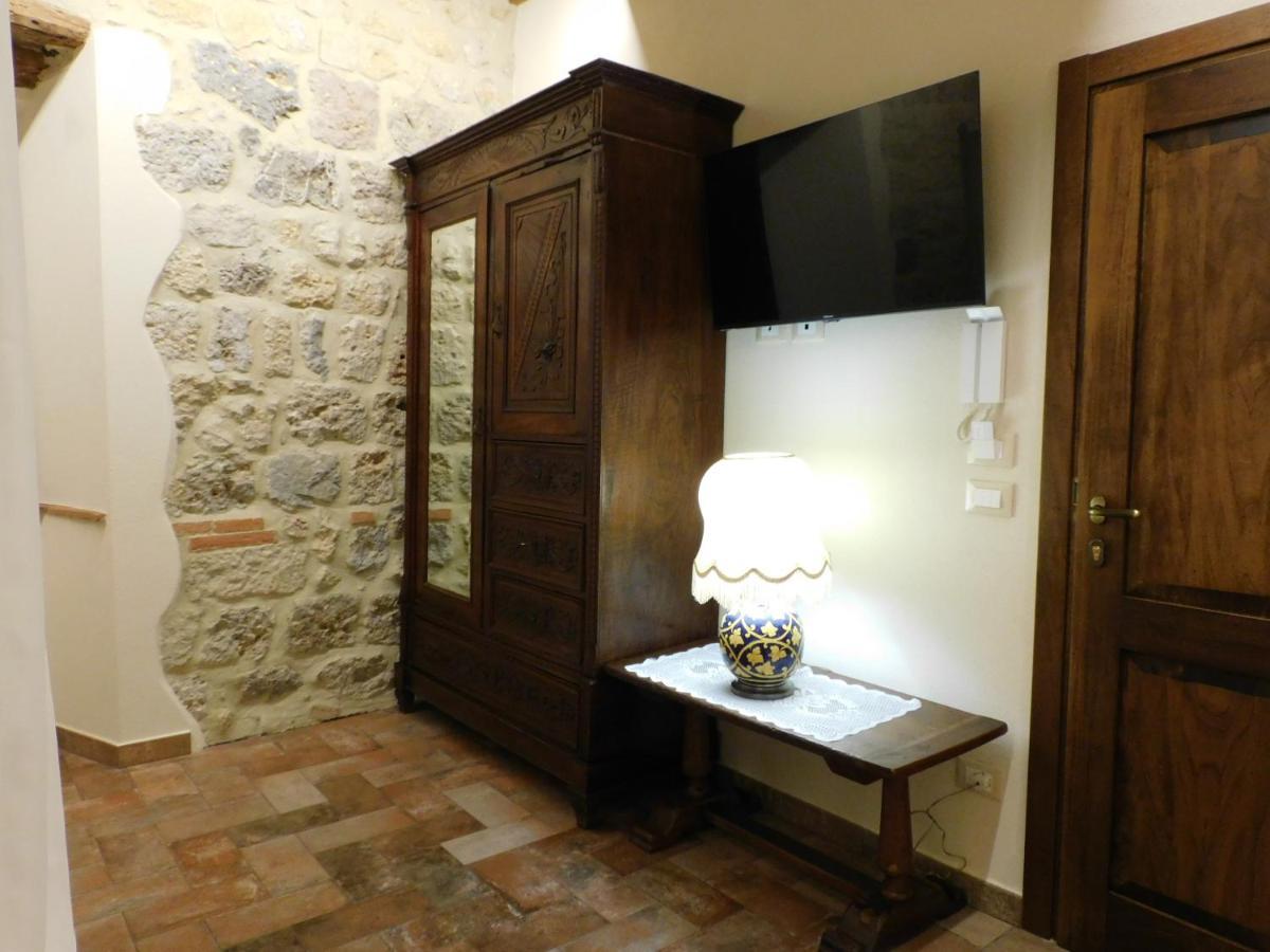 Sognare Nel Castello Hotell Monteriggioni Eksteriør bilde