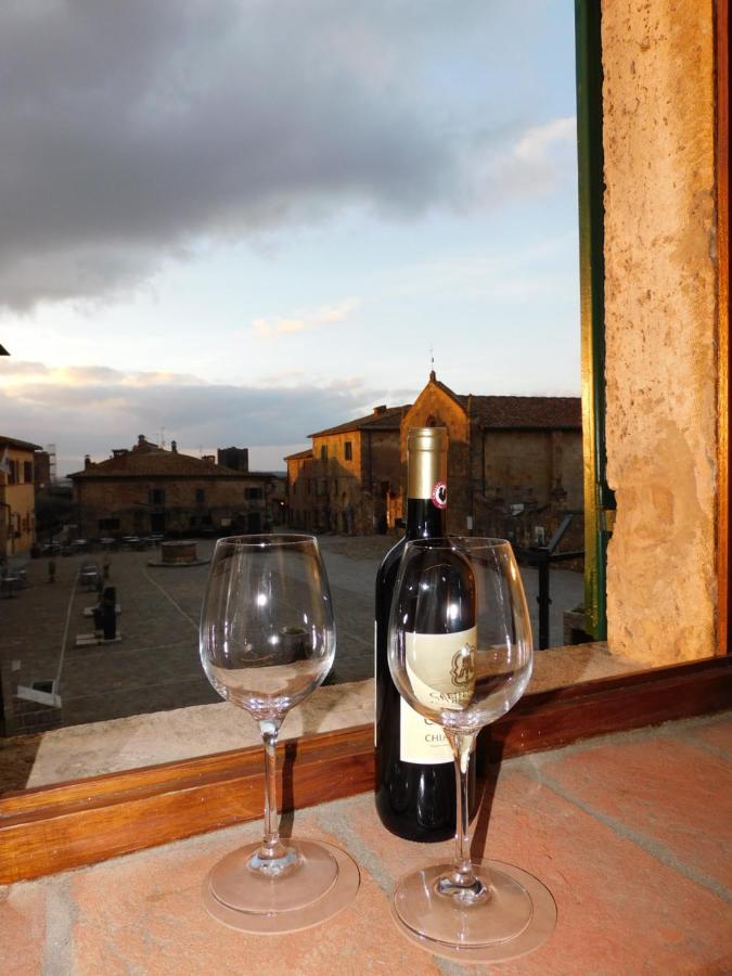 Sognare Nel Castello Hotell Monteriggioni Eksteriør bilde