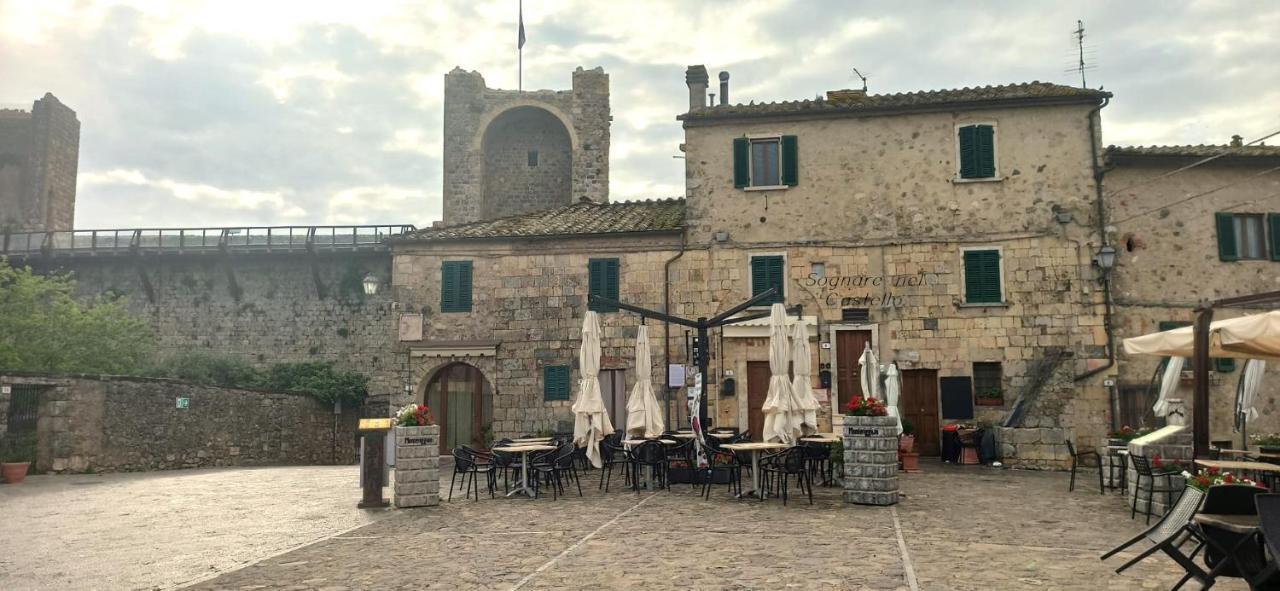 Sognare Nel Castello Hotell Monteriggioni Eksteriør bilde