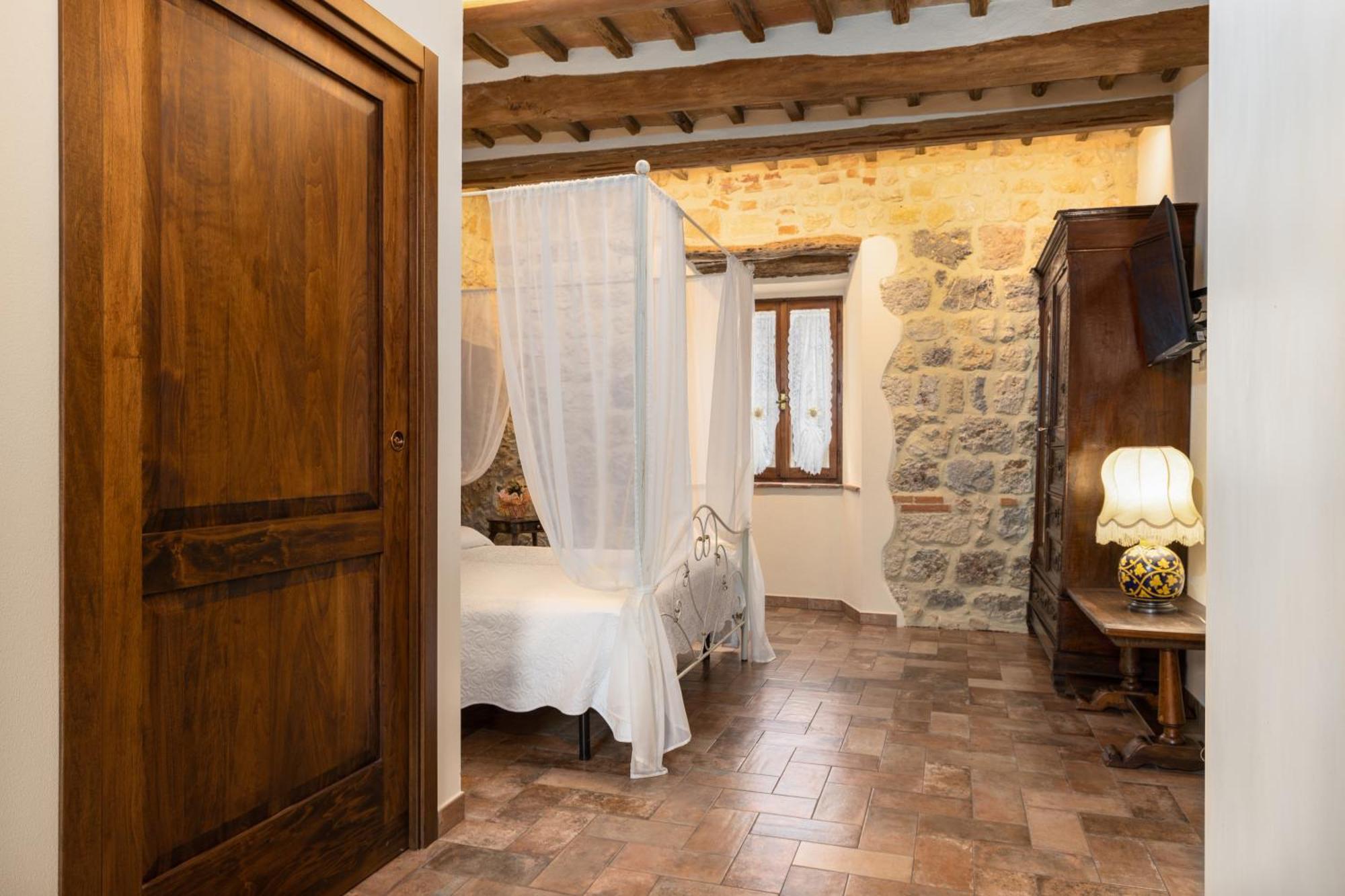 Sognare Nel Castello Hotell Monteriggioni Eksteriør bilde