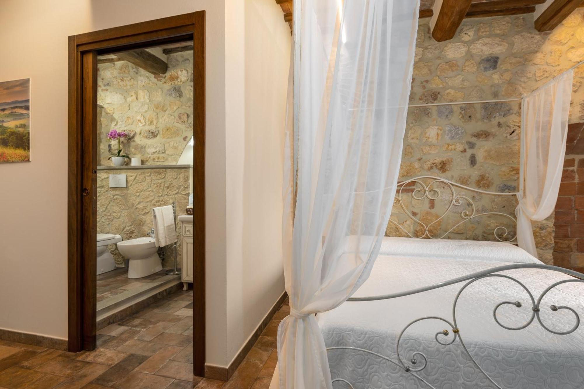 Sognare Nel Castello Hotell Monteriggioni Eksteriør bilde